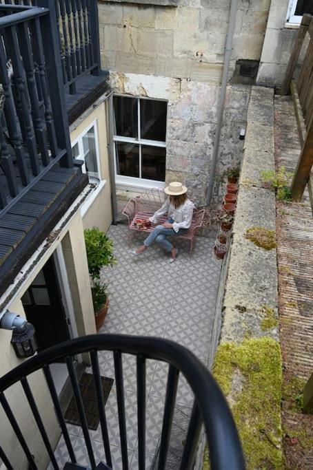 Primrose - With Private Courtyard & Sun Terrace In Bath