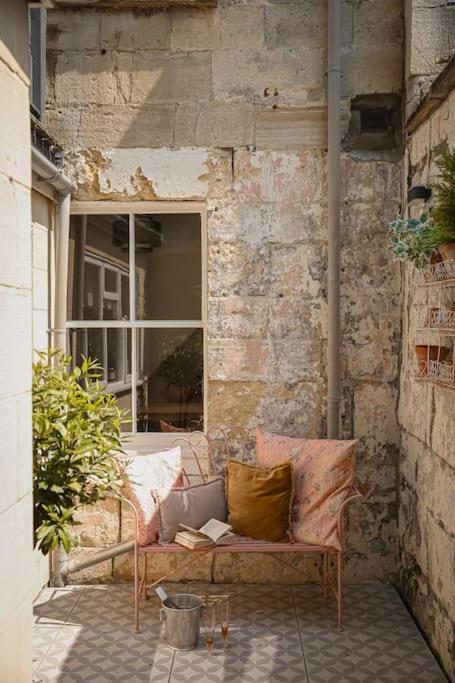 Primrose - With Private Courtyard & Sun Terrace In Vakantiehuis Bath